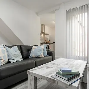 Holiday home Vichy - Strathcona Suites, In Wavertree, Liverpool