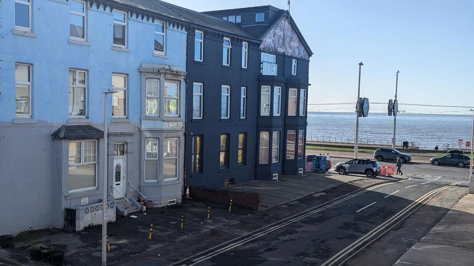 Apartment Cosy Casa: Beachfront Promenade Retreat with Free Parking Blackpool
